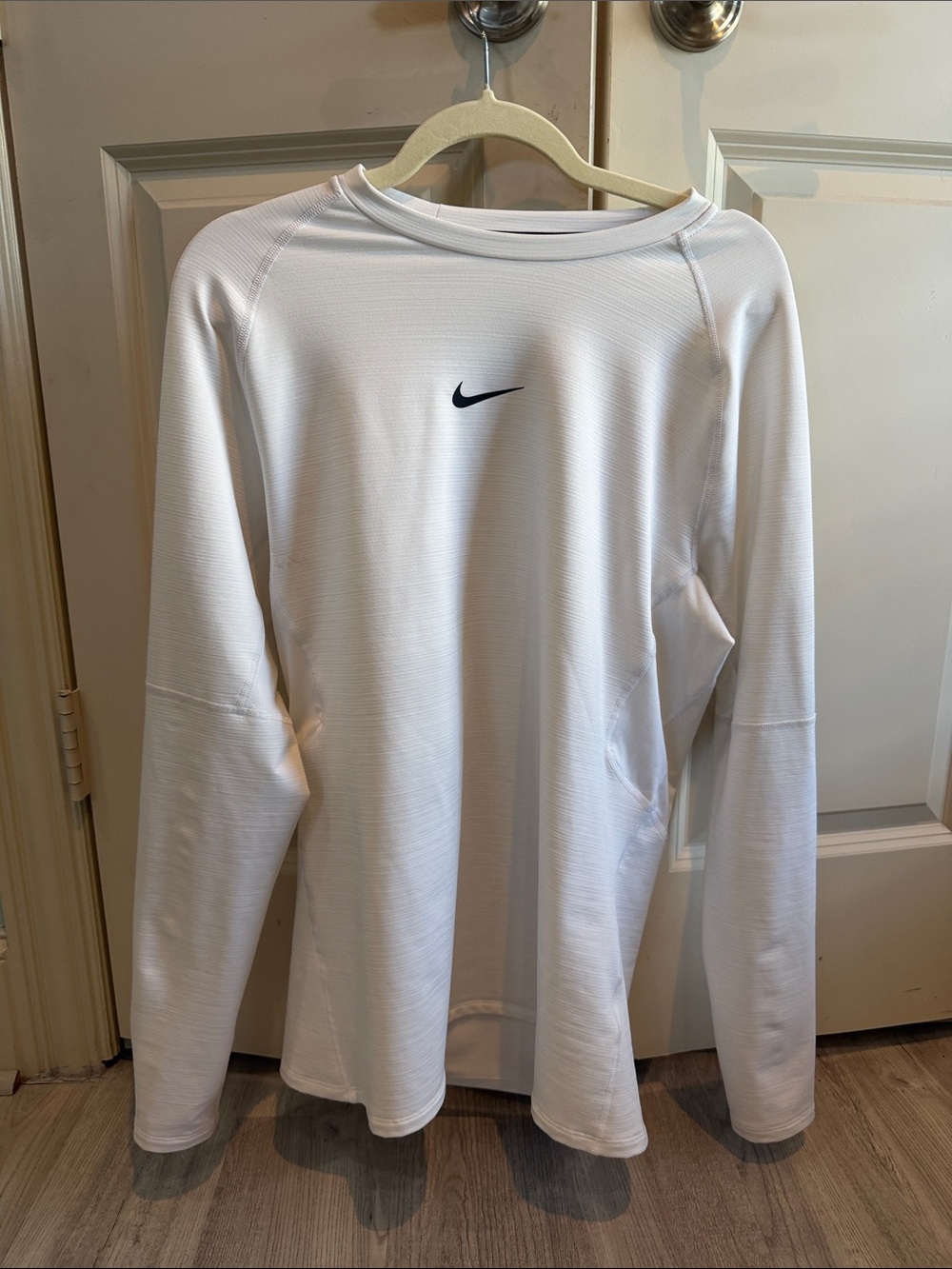 Nike White Men’s Pro Dri-FIT Slim Long-Sleeve Fitness Top